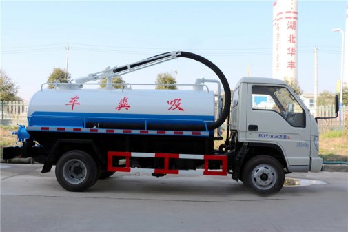 5方 不上戶福田國(guó)三吸糞車(chē)