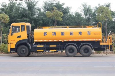 國(guó)六東風天龍後八輪 20噸 灑水車(chē)