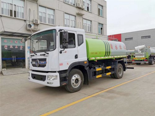 國(guó)六12立方東風D9 灑水車(chē)