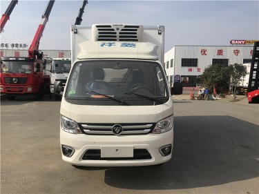 國(guó)六 福田祥菱M（3.7米冷藏車(chē)）