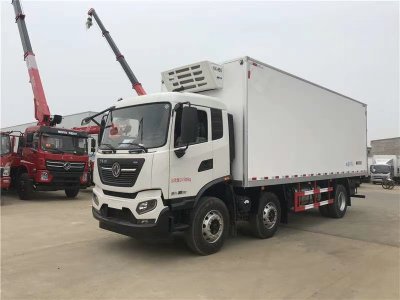 天錦KR前四後四平頂冷藏車(chē)